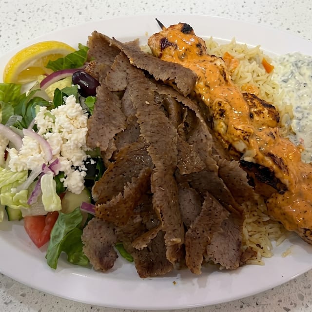 Chicken & Gyros Combo Plate.