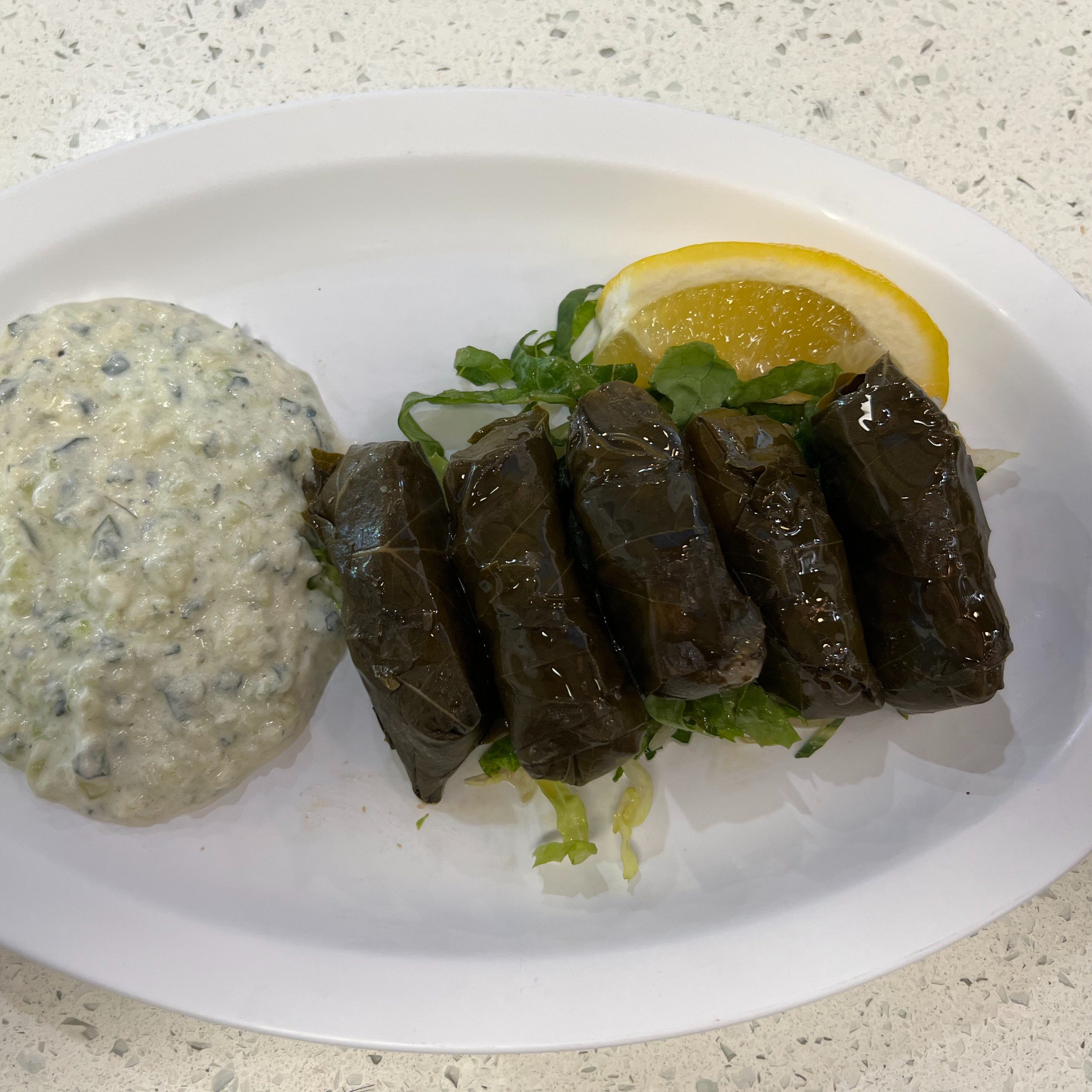 Dolmades (5pcs).
