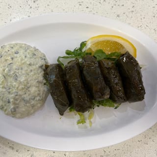 Dolmades (5pcs)